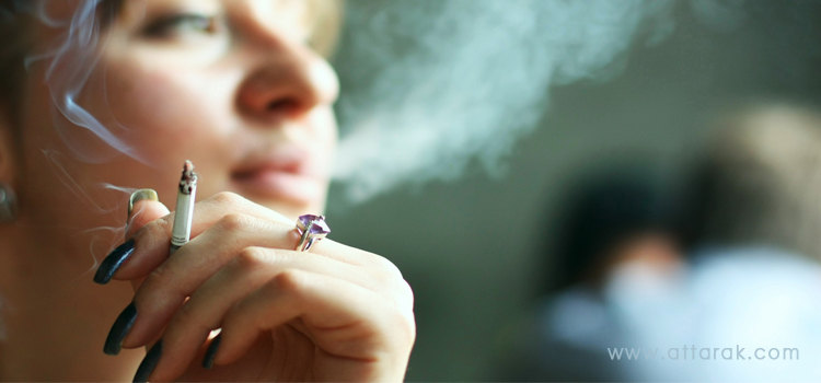 تاثیر سیگار بر حالات بعد از عادت ماهیانه و یائسگی