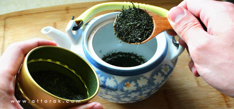 چگونه یک فنجان چای گیاهی سالم دم کنیم